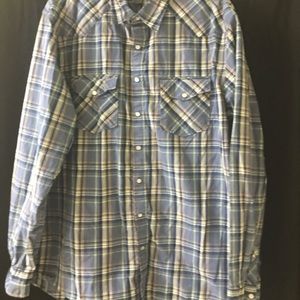 Men’s Old Navy Western Style Shirt.